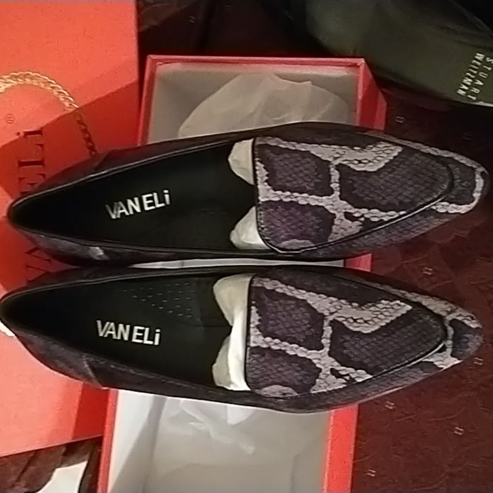 Vaneli Shoes size 5 1/2